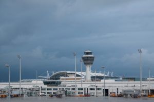 La tour de contrôle d'un aéroport