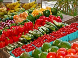 Une image de fruits et légumes au marché